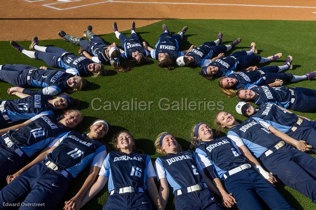 Softball vs Byrnes Senior 18.jpg